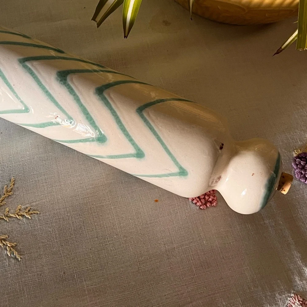 Anthropologie Ceramic Rolling Pin Aqua Chevron Water Fill 13” Discontinued Baker